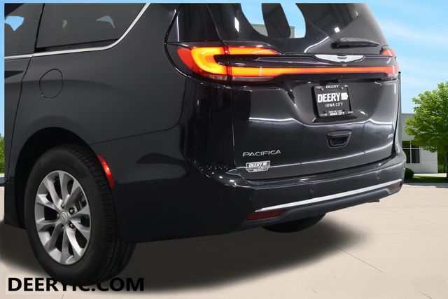 2026 Chrysler Pacifica Select - Photo 27