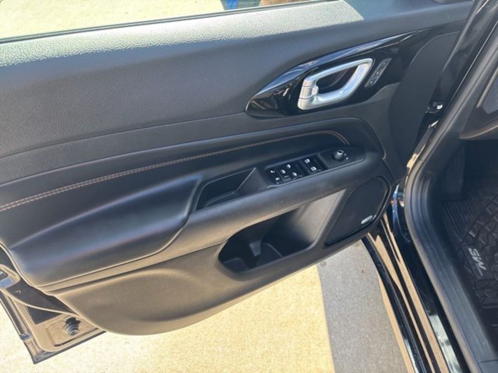 Certified 2023 Jeep Compass Limited (RED) 4x4 SUV