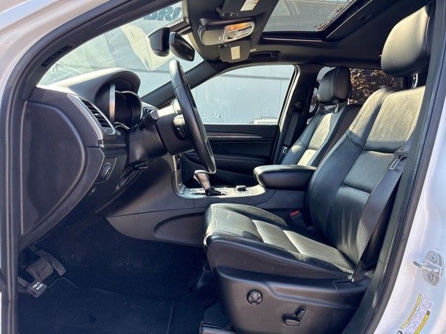 2020 Jeep Grand Cherokee Limited photo 3