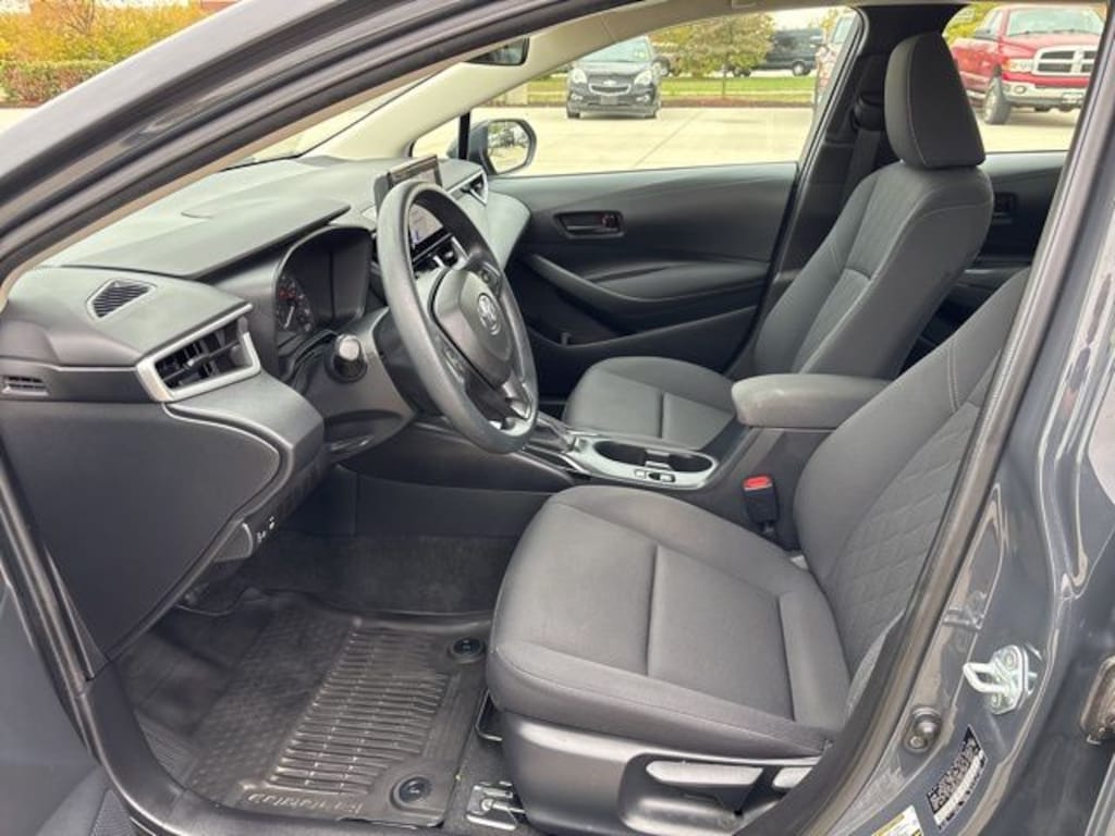 Used 2023 Toyota Corolla LE Sedan