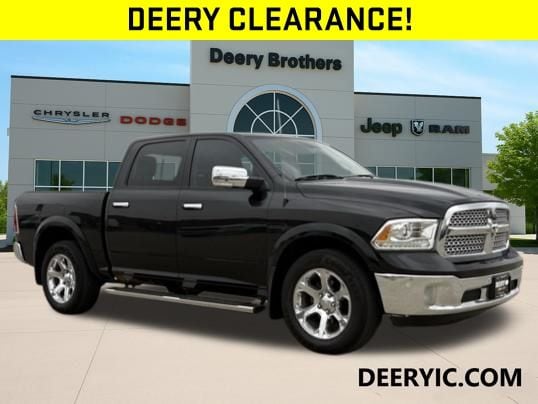 2017 RAM 1500 Laramie 4x4 Crew Cab 5'7's photo
