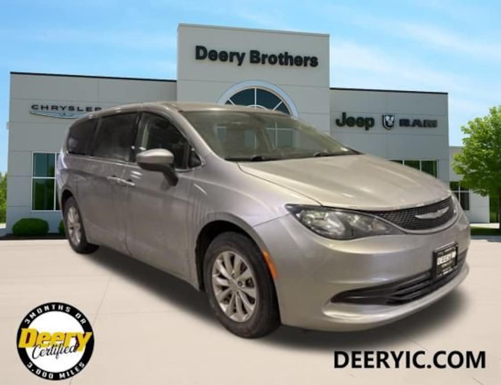Used 2017 Chrysler Pacifica Touring Van