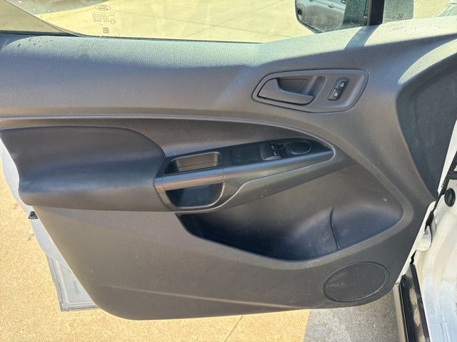2017 Ford Transit Connect XL photo 2