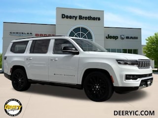 2023 Jeep Grand Wagoneer Series II 4x4 SUV