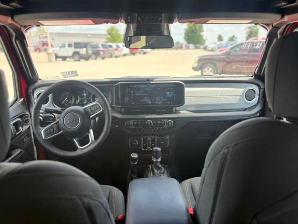 Used 2025 Jeep Wrangler 4xe Sahara 4x4 SUV
