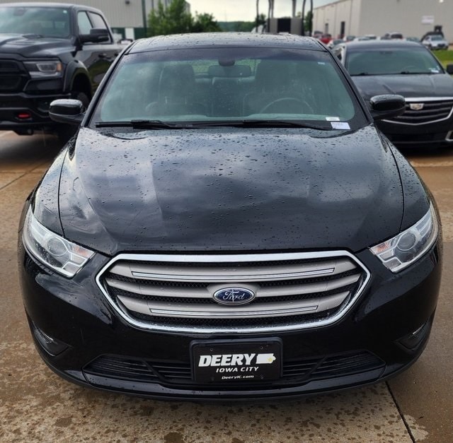 Used 2017 Ford Taurus SEL with VIN 1FAHP2H8XHG140098 for sale in Iowa City, IA