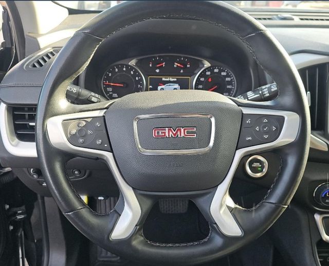 2024 Gmc Terrain SLT photo 3