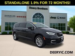 2026 Chrysler Pacifica SELECT AWD Passenger Van
