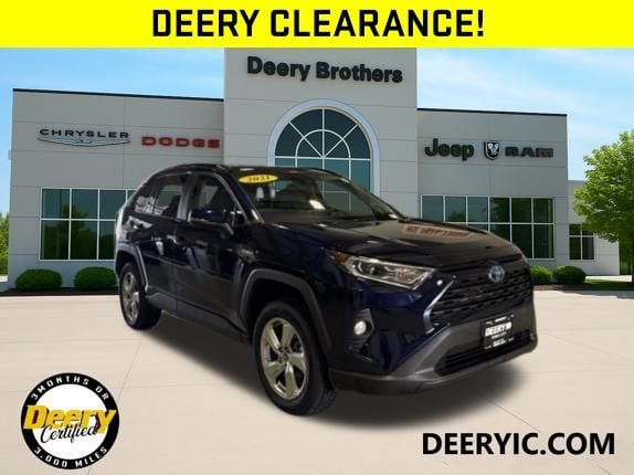 2021 Toyota RAV4 XLE Premium's photo