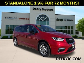 2026 Chrysler Pacifica Select Passenger Van