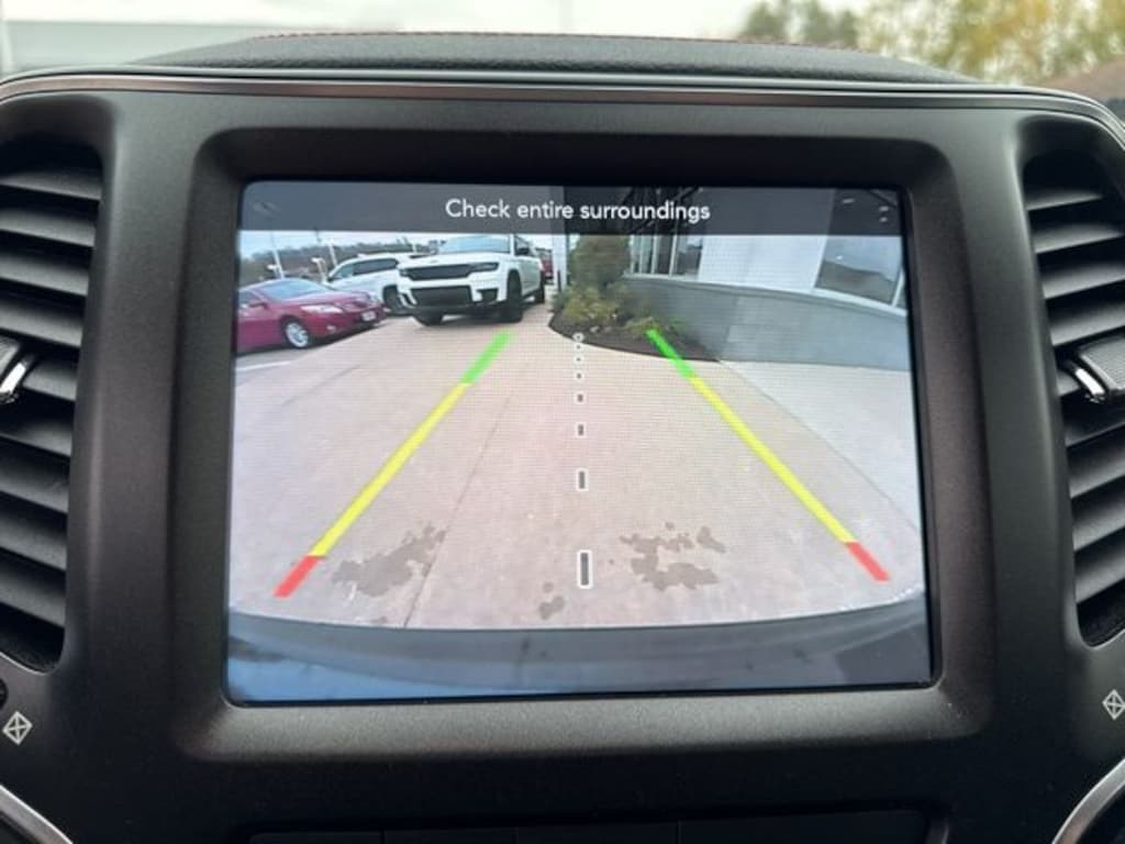 Used 2019 Jeep Cherokee Trailhawk 4x4 SUV