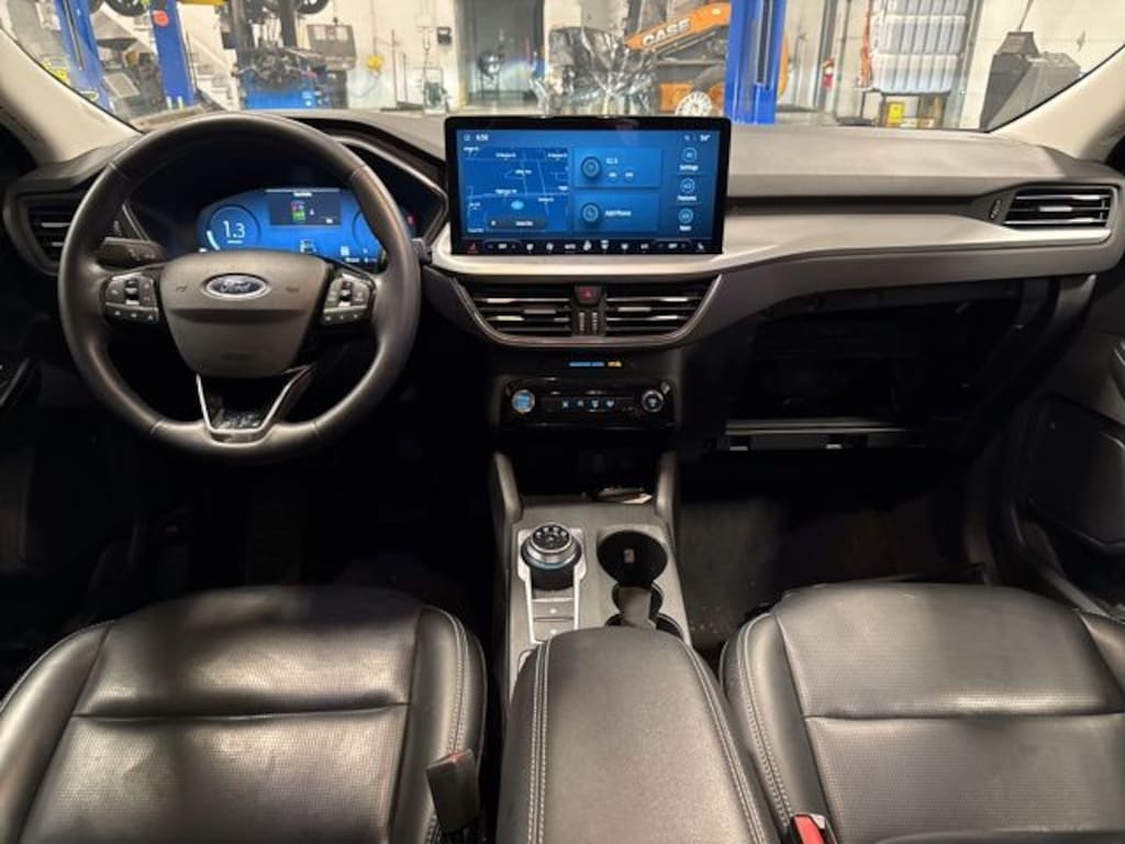 Certified 2025 Ford Escape Platinum AWD SUV