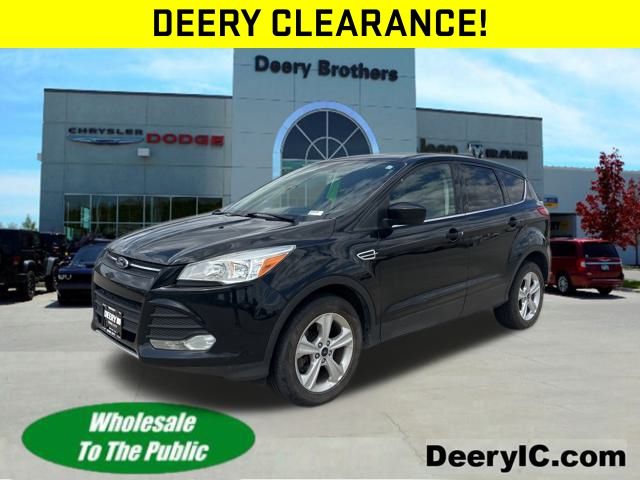 Used 2016 Ford Escape SE with VIN 1FMCU9G9XGUA14724 for sale in Iowa City, IA