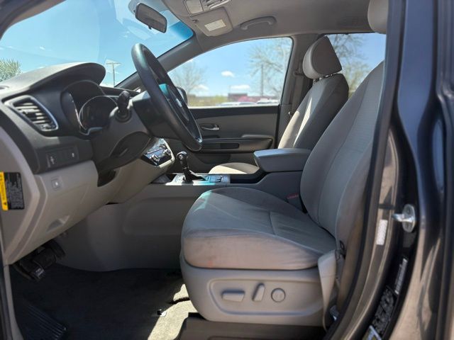 Used 2016 Kia Sedona LX with VIN KNDMB5C10G6165082 for sale in Iowa City, IA