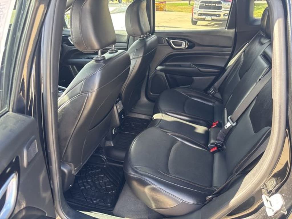 Certified 2023 Jeep Compass Limited (RED) 4x4 SUV