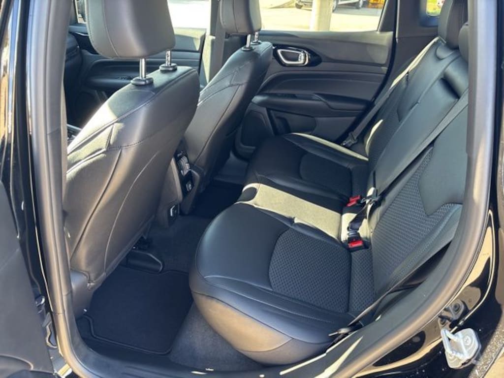 New 2026 Jeep Compass Altitude Special Edition Sport Utility