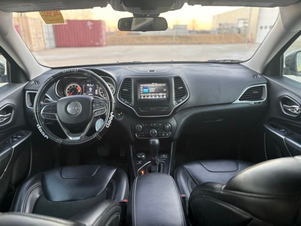 Used 2019 Jeep Cherokee Latitude Plus 4x4 SUV