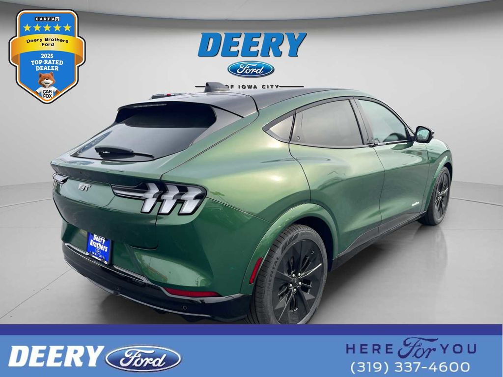 2025 Ford Mustang Mach-E GT - Photo 8