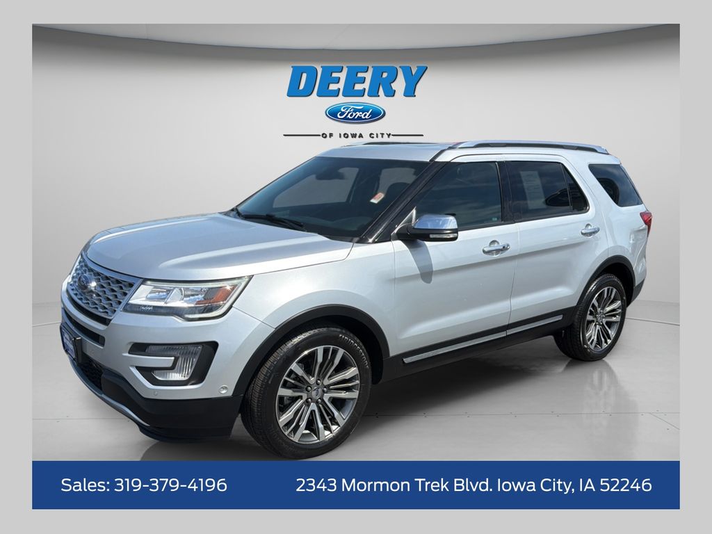 2017 Ford Explorer Platinum 4WD's photo