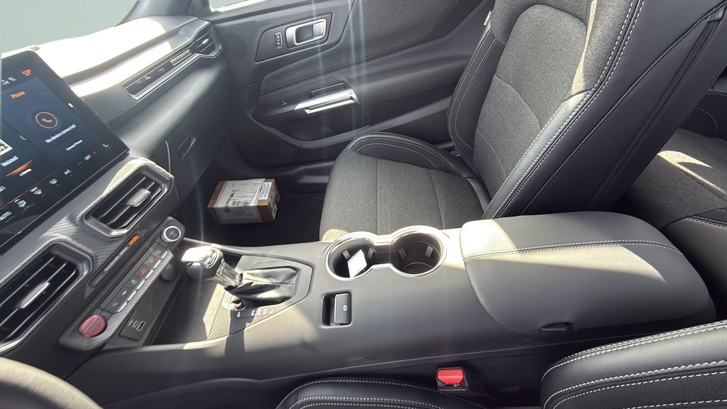 2026 Ford Mustang EcoBoost Fastback - Photo 23