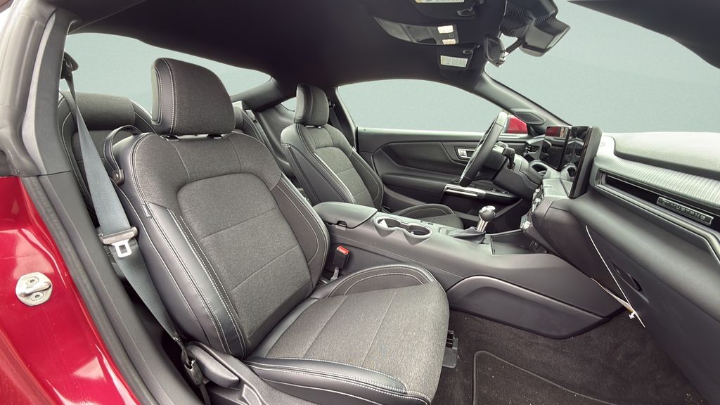 2026 Ford Mustang EcoBoost Fastback - Photo 25