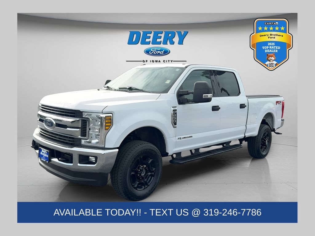 2018 Ford F-250 XLT 4x4 Crew Cab 6-3/4' Box's photo