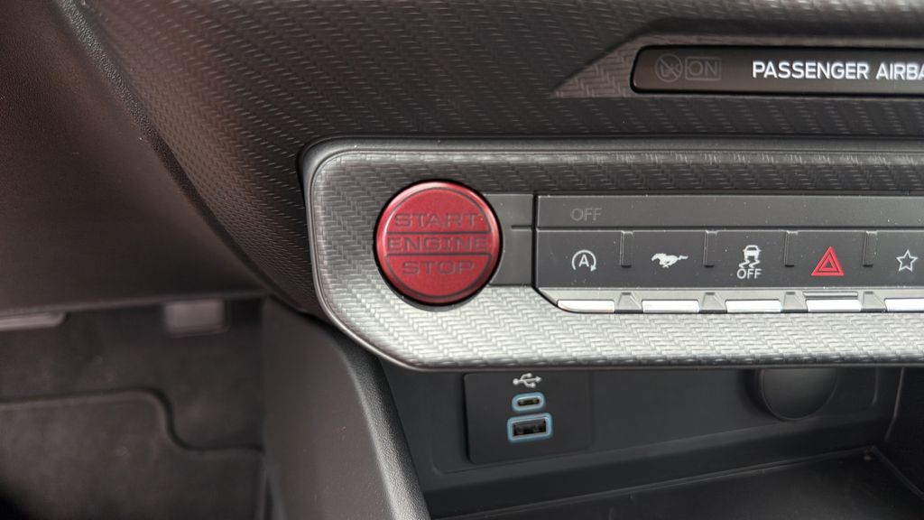 2026 Ford Mustang EcoBoost Fastback - Photo 14