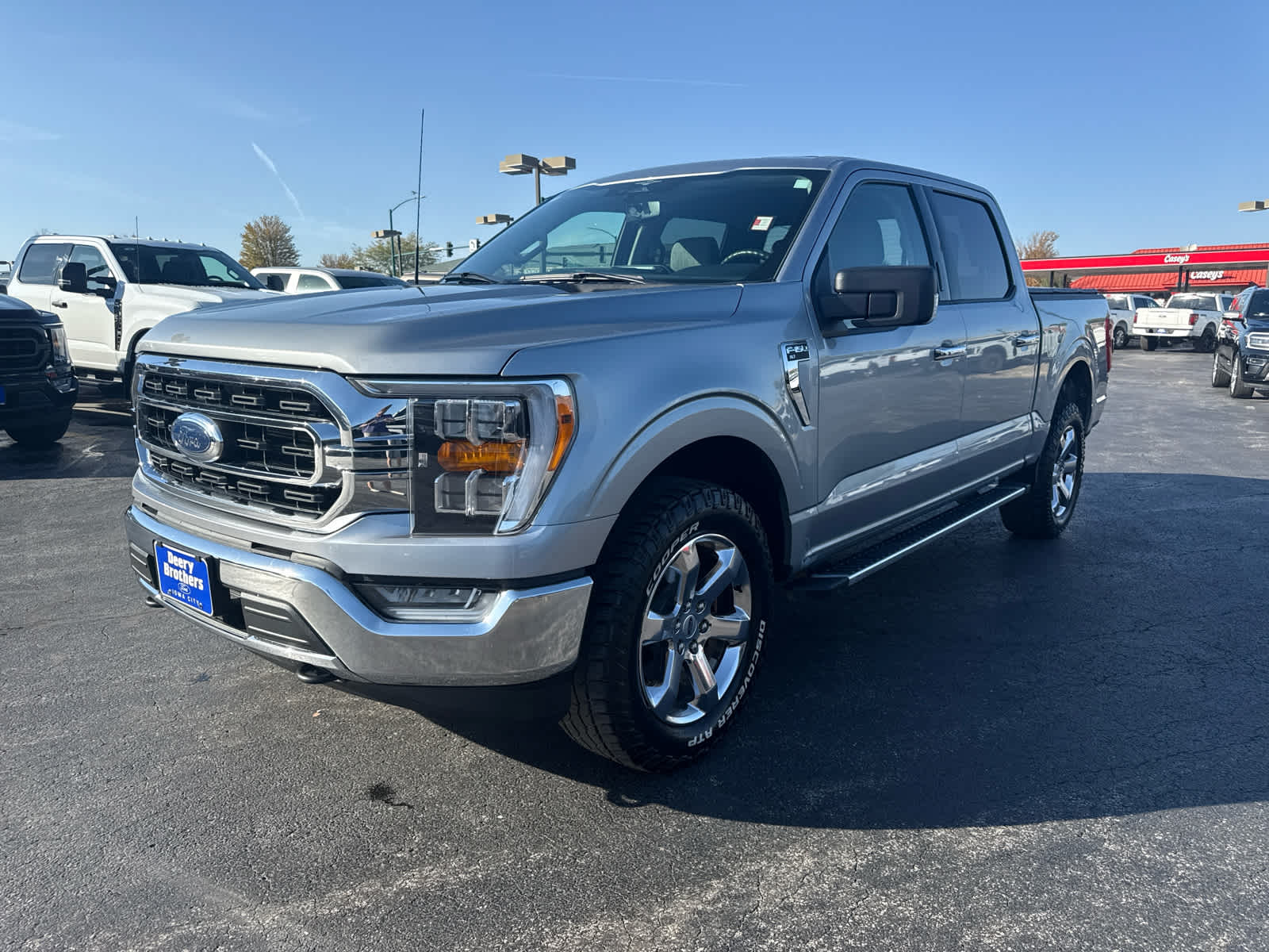 2023 Ford F-150 XLT photo 2