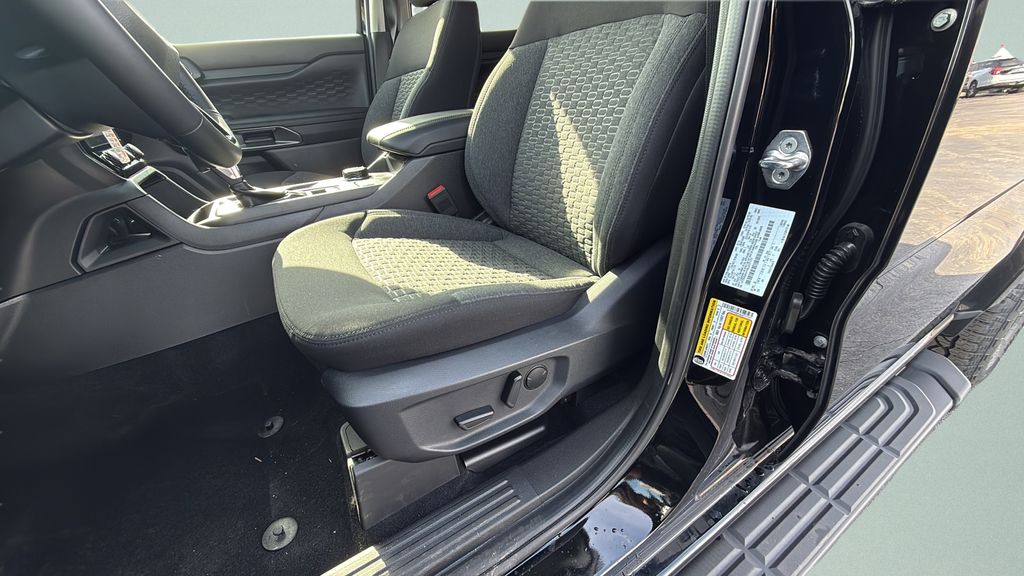 2025 Ford Ranger XLT - Photo 16