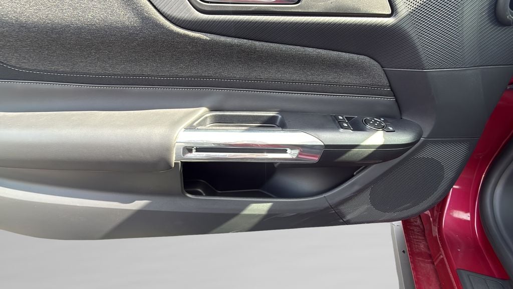 2026 Ford Mustang EcoBoost Fastback - Photo 18