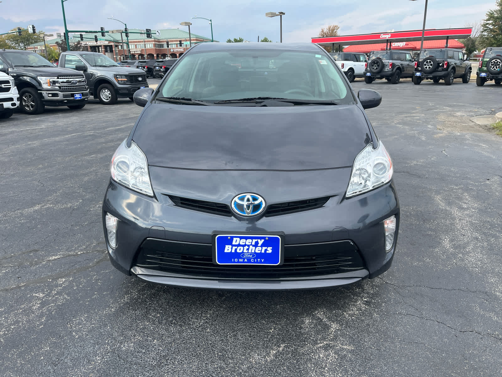 2013 Toyota Prius Three photo 3
