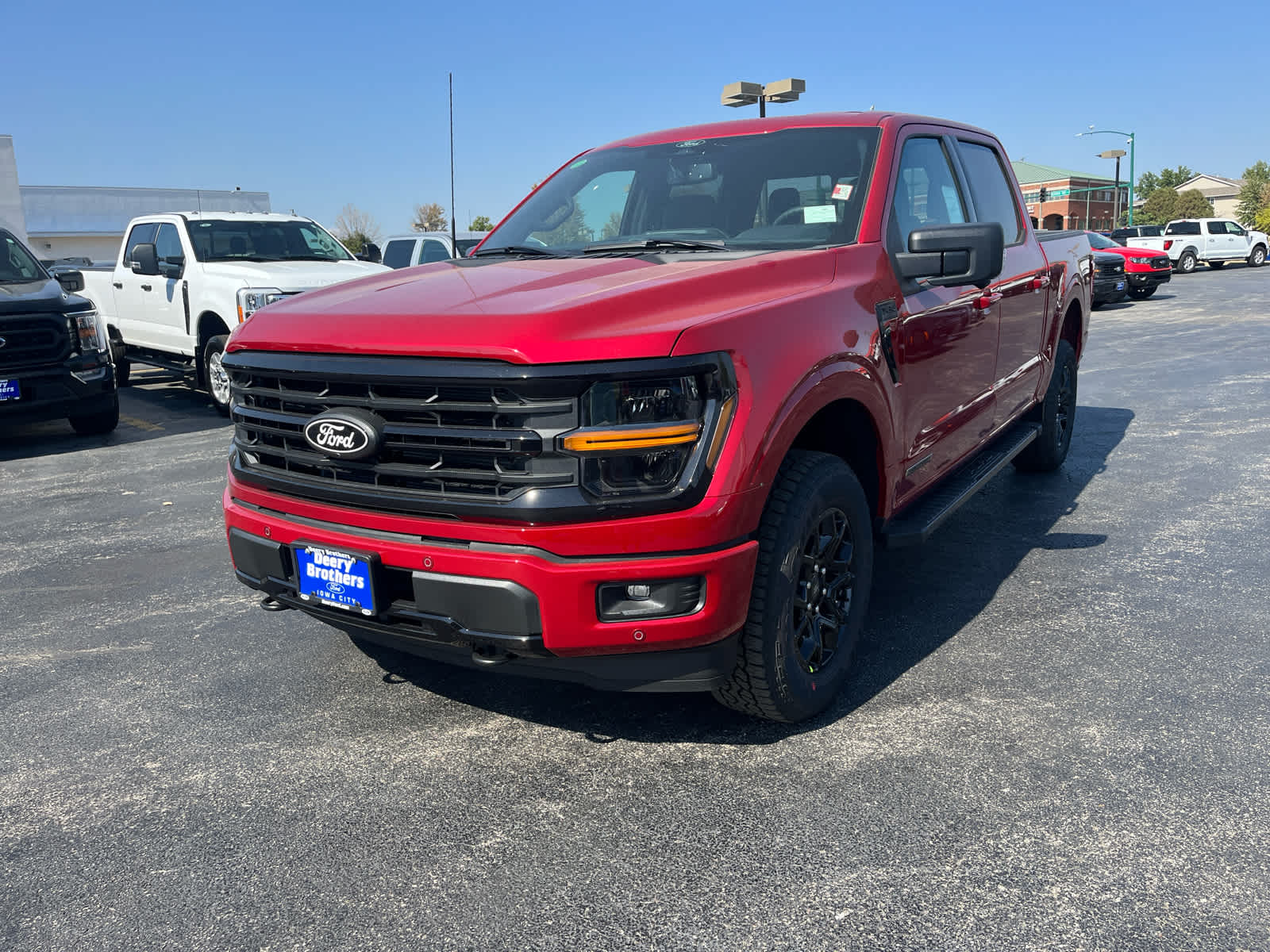 2025 Ford F-150 XLT photo 4