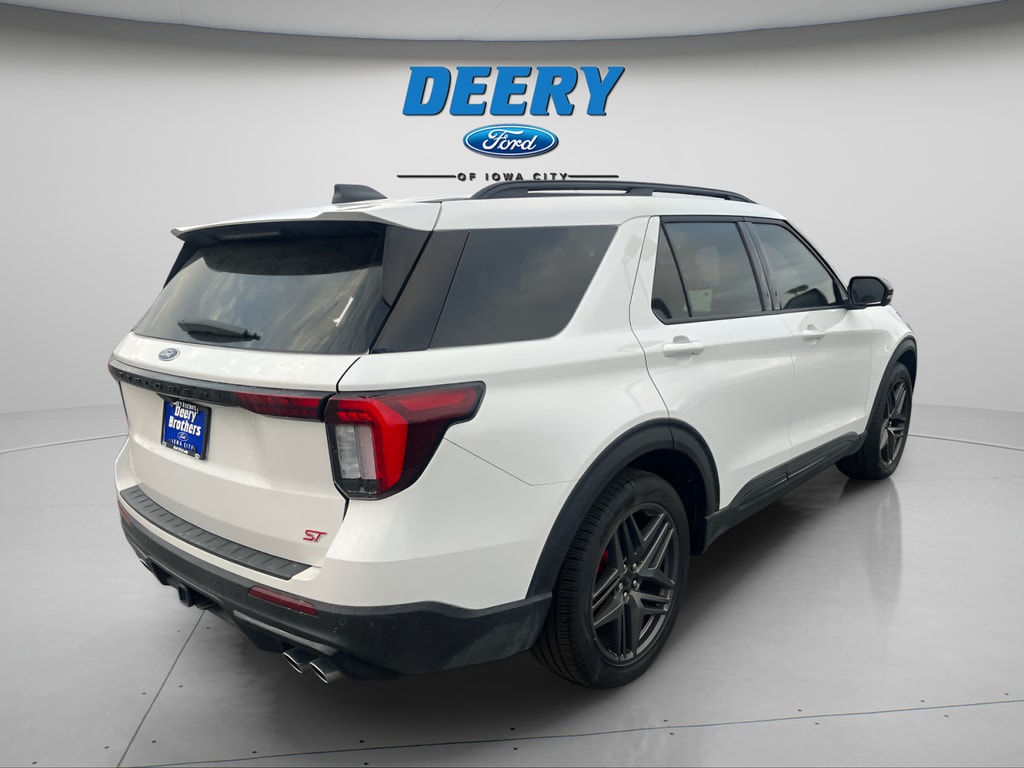 2025 Ford Explorer ST - Photo 6