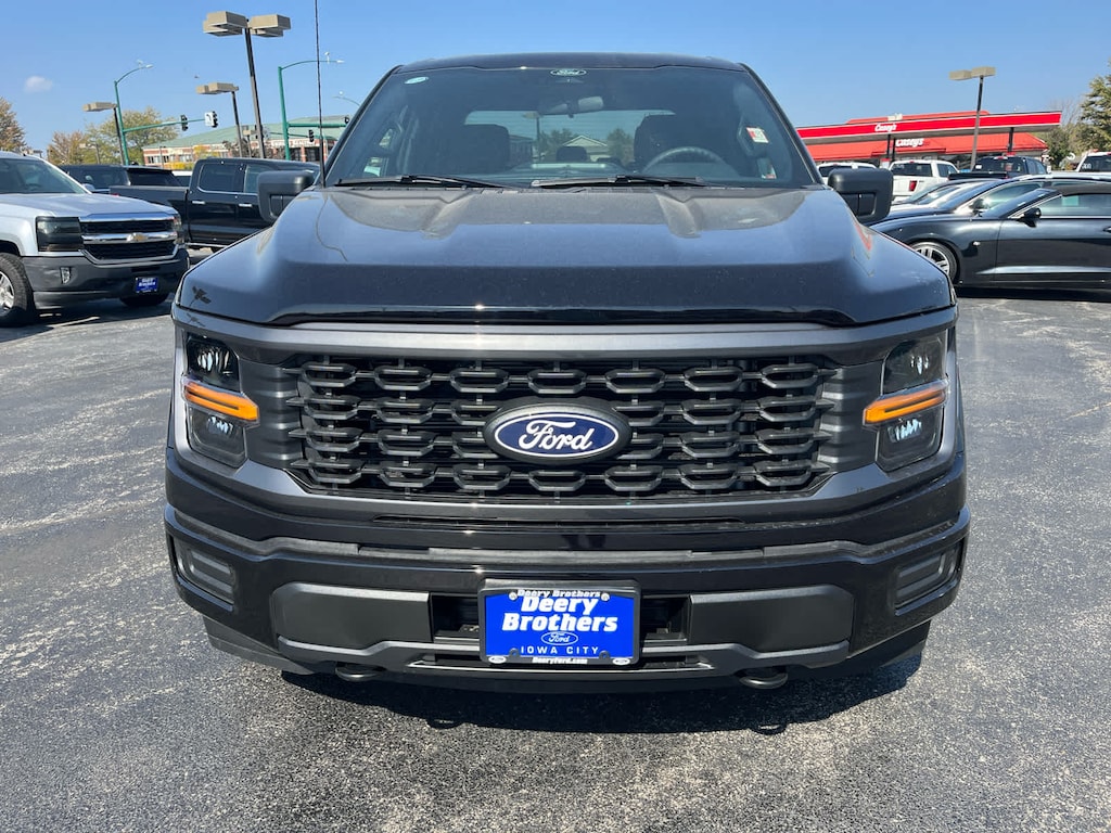 New 2025 Ford F-150 STX 4WD Supercrew 5.5 Box 4WD SuperCrew 5.5 Box