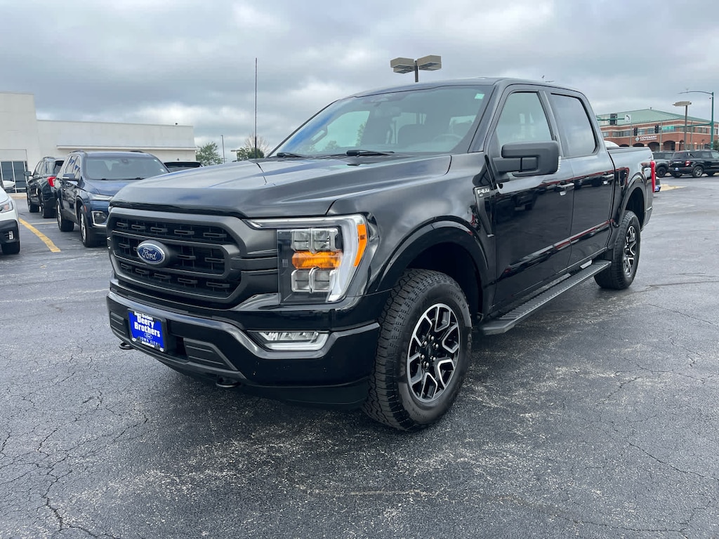 Used 2022 Ford F-150 XLT 4WD Supercrew 5.5 Box 4WD SuperCrew 5.5 Box