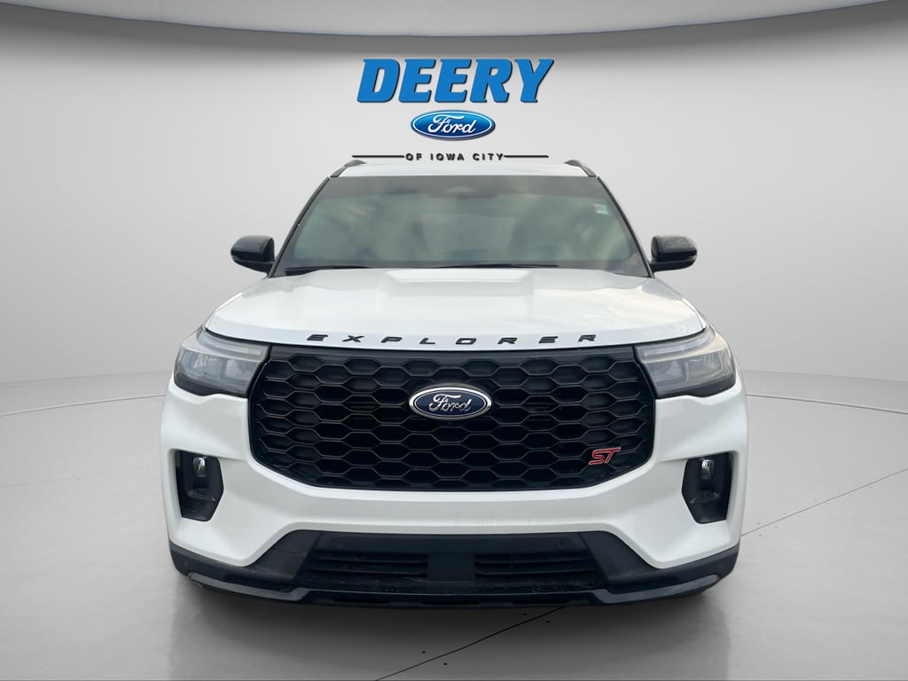 2025 Ford Explorer ST - Photo 9