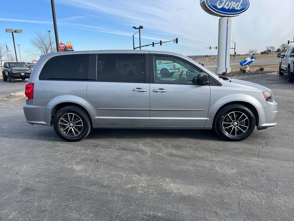 Used 2015 Dodge Grand Caravan SE Wgn