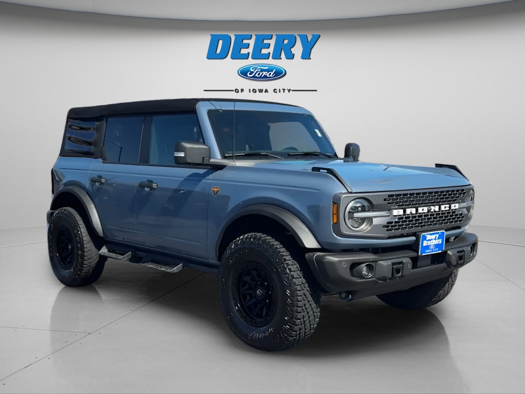 2023 Ford Bronco 4-Door Badlands