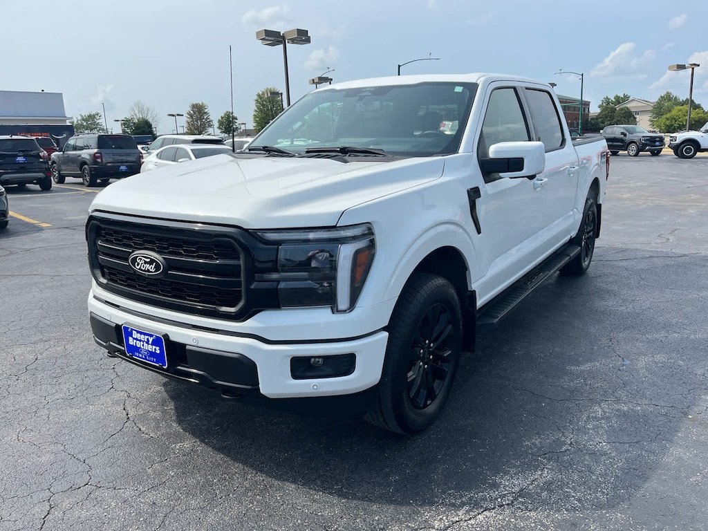 Used 2025 Ford F-150 Lariat 4WD Supercrew 5.5 Box 4WD SuperCrew 5.5 Box