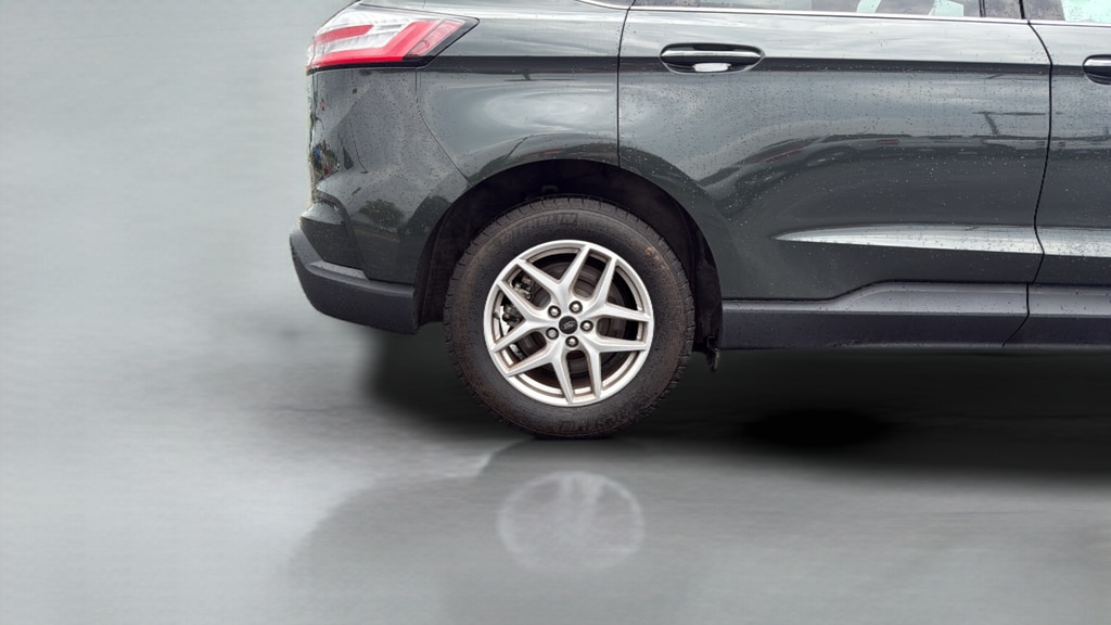 2024 Ford Edge SEL - Photo 32