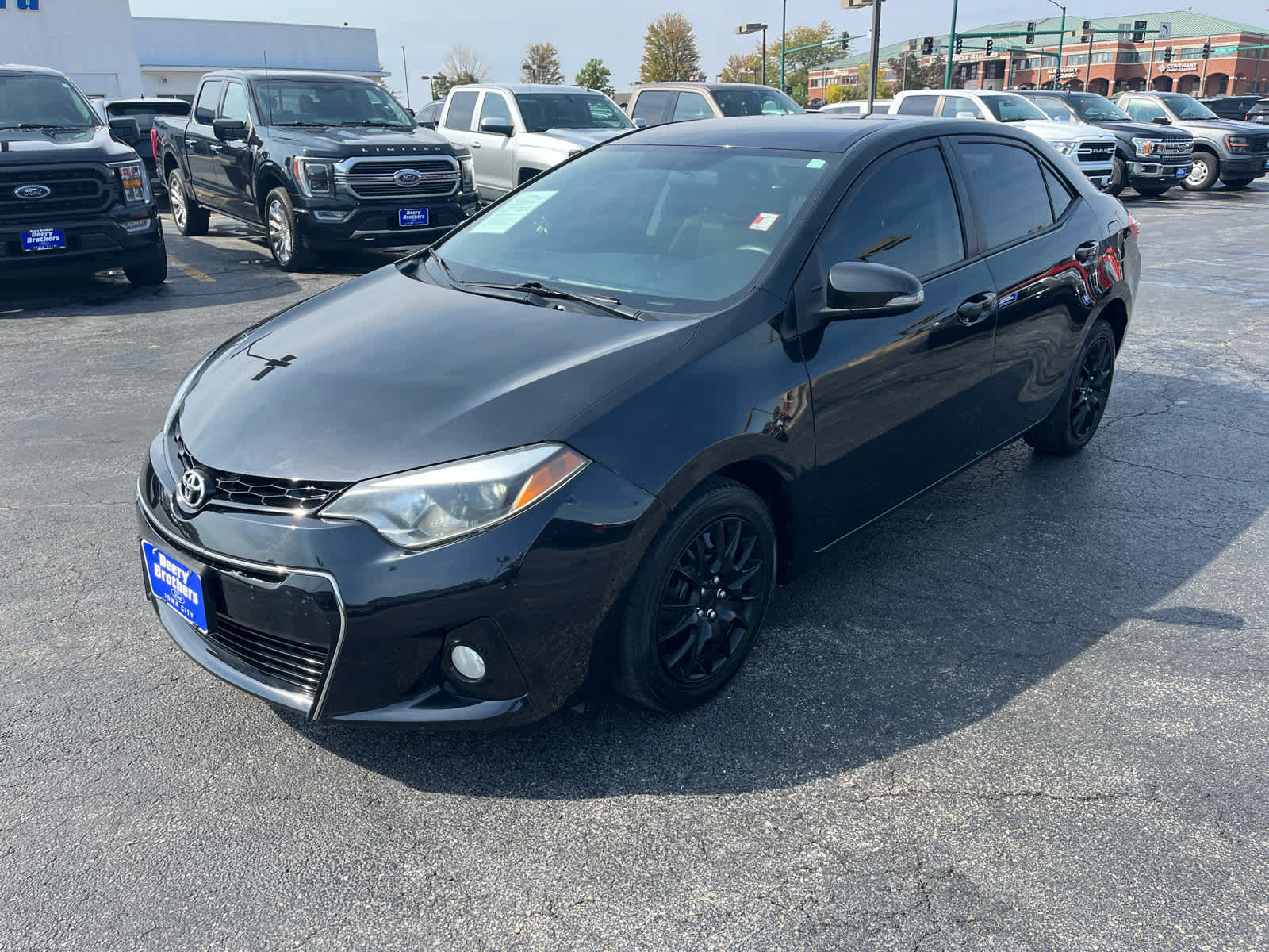 2016 Toyota Corolla S photo 4