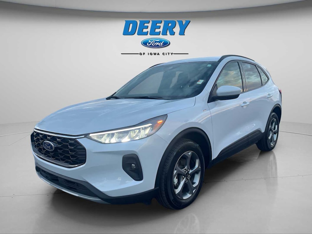 Used 2025 Ford Escape ST-Line Select AWD