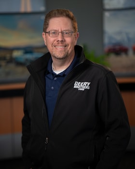 Staff member Harry Ehmsen from 7ded3717d1eb