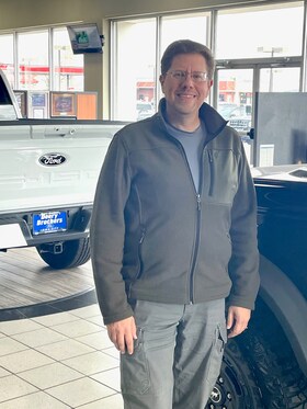 Staff member Harry Ehmsen from 7ded3717d1eb