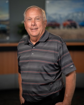 Staff member Steve Goedert from ca45204ab0ac