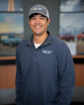 Staff member Patrick Gollhofer from ec3dbbe6ea13