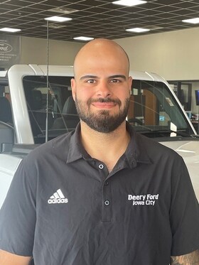 Staff member Hussein Alshabeeb from ec3dbbe6ea13