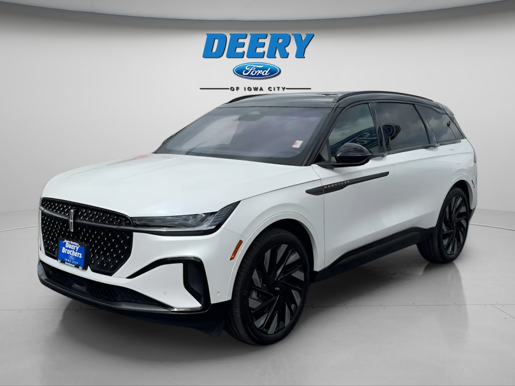 2024 Lincoln Nautilus Reserve AWD's photo