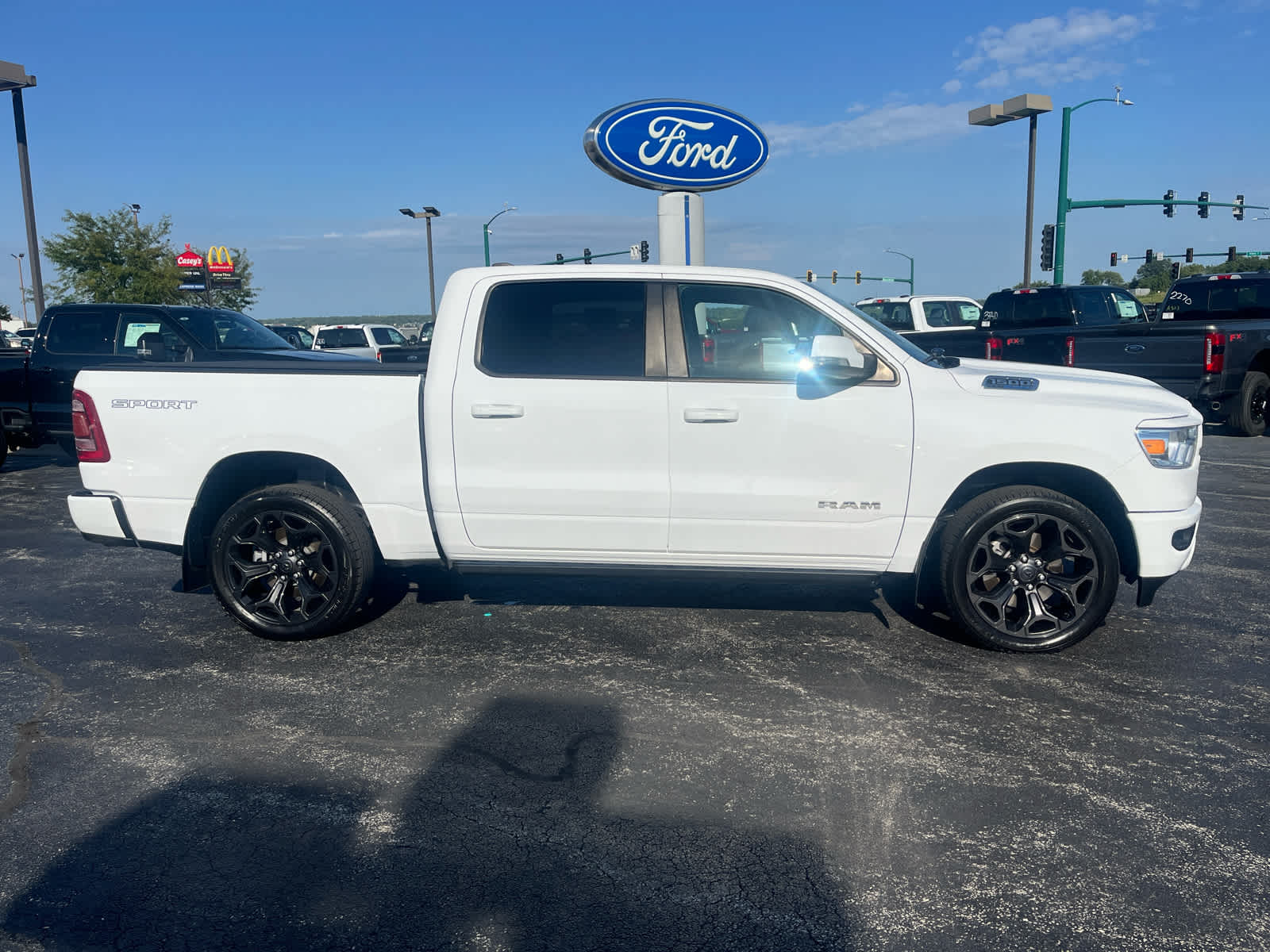 2021 Ram 1500 Big Horn photo 2