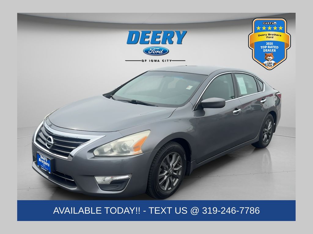 2015 Nissan Altima 2.5 S's photo